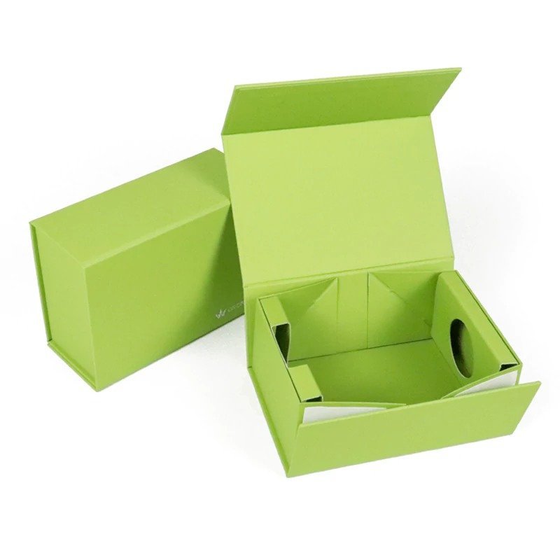 OEM One-Piece Folding Packaging Box with 3D Embossed Logo | Crown Win Manufacturer