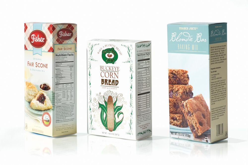 Food-grade paper packaging from Crown Win Box Manufacturer, suitable for premium snacks, meeting safety standards and enhancing brand image.