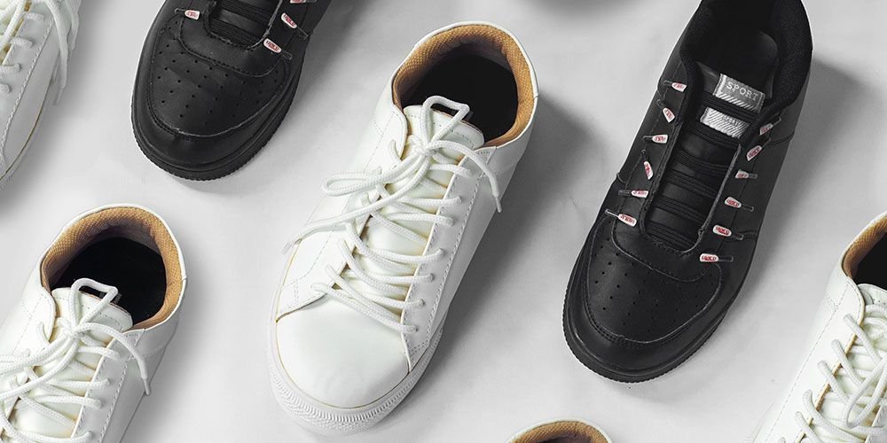 How can creative customized paper shoe box packaging enhance the unboxing experience and retail appeal?