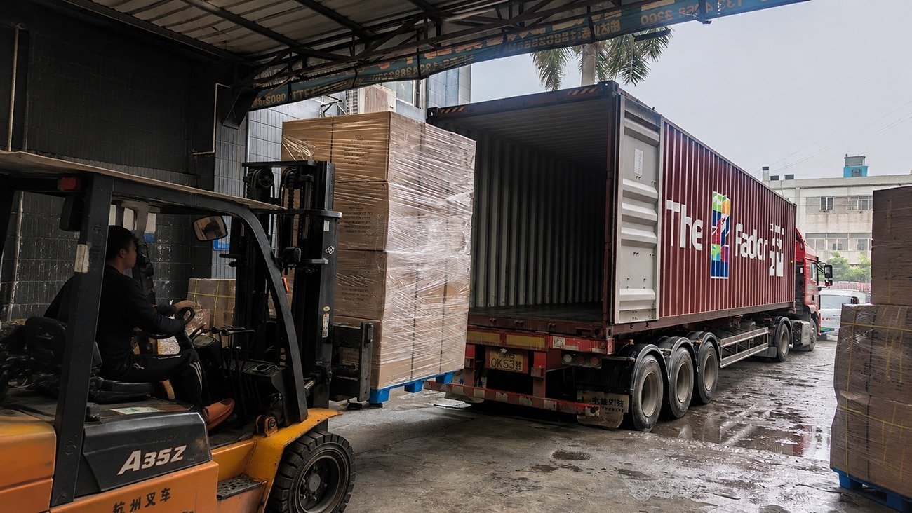 We balance speed, quality and cost to eliminate the risks and additional losses of packaging orders for our customers