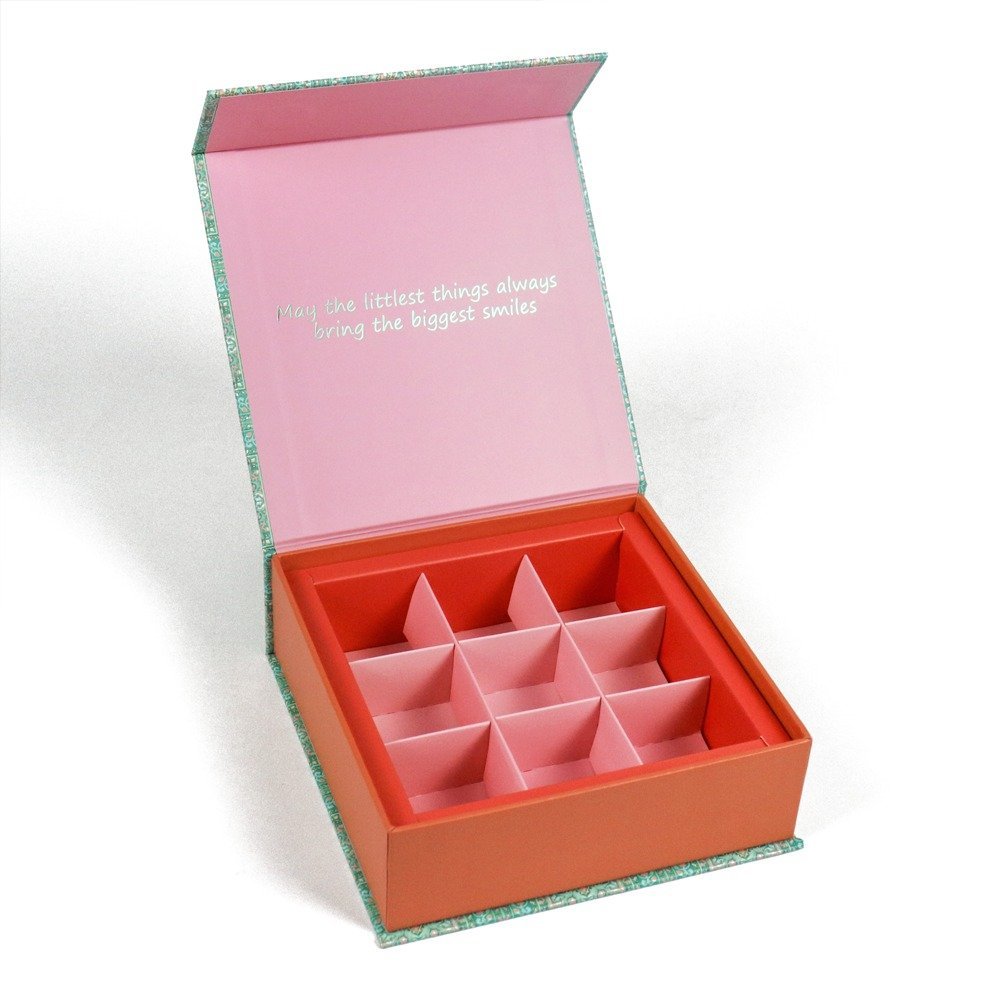 Custom Printed Rigid Food Chocolate Box, Magnetic Lid Divided Chocolate Gift Box With Compartments